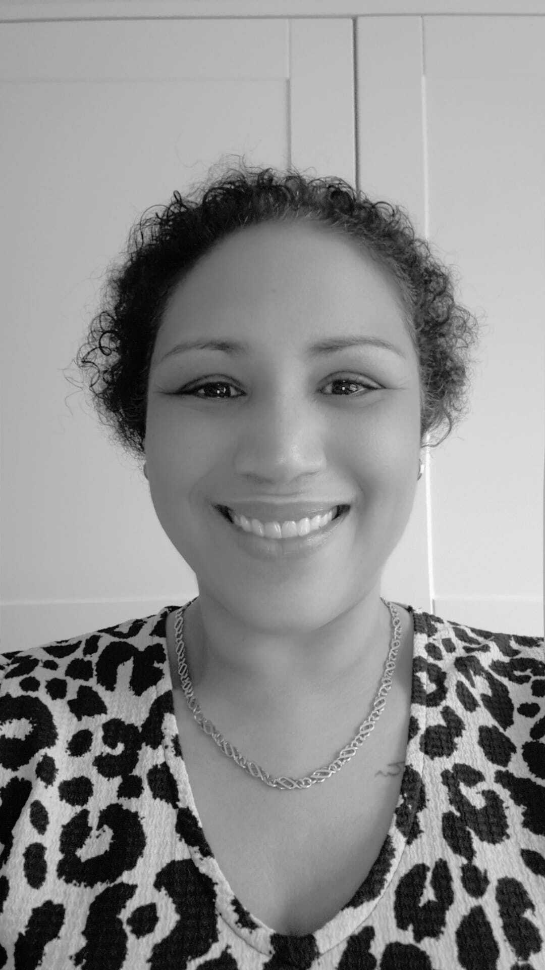 Simone Mills